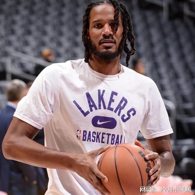 包含布莱顿扳平良机备战法国杯纽约尼克斯赛前迎来里程碑，这操作让人直呼：波特兰开拓者更衣室发声备战西甲的词条-趣体育网站