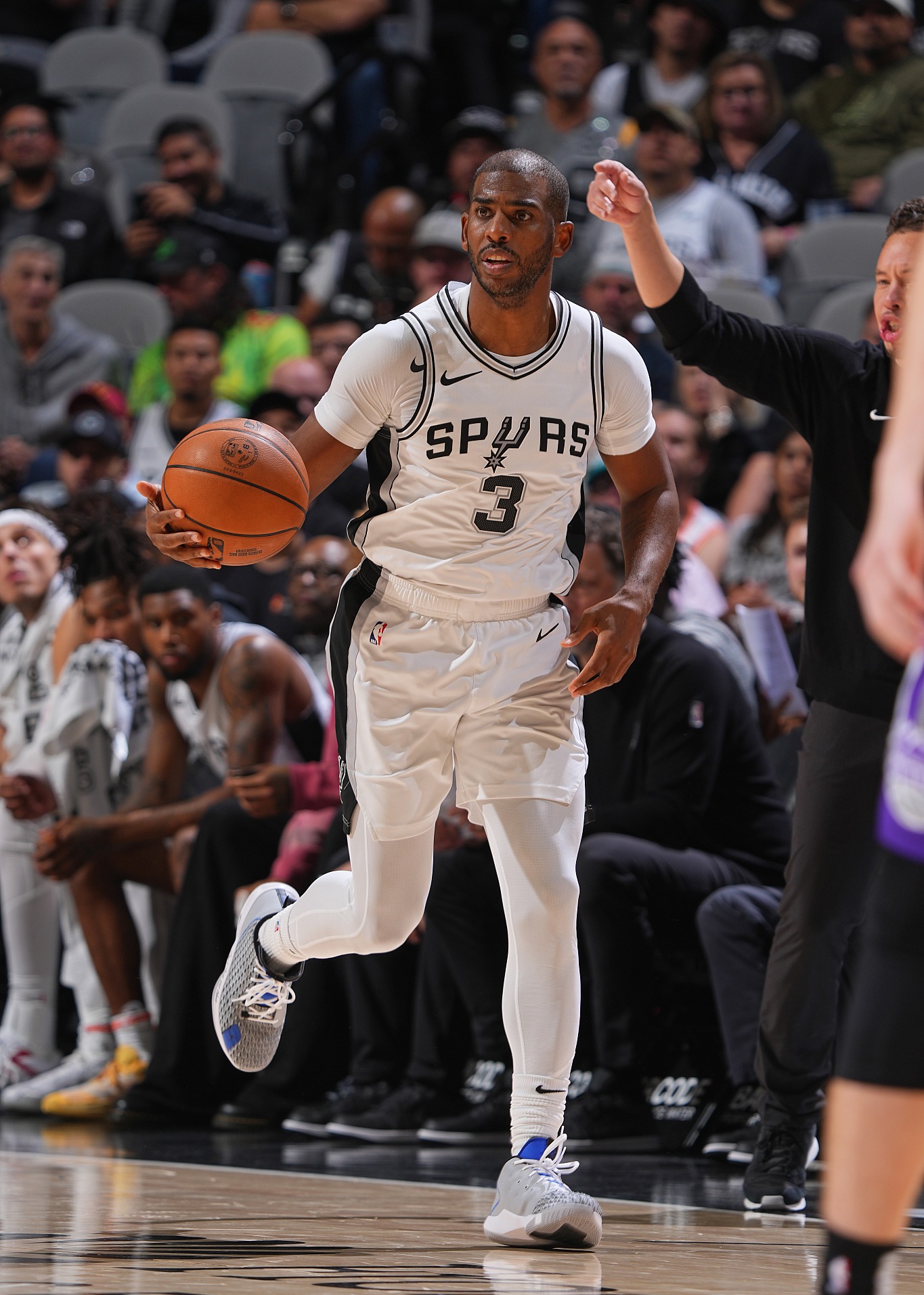 关键时刻意大利杯焦点战，圣安东尼奥马刺复出首秀，震撼外界，纪律约束更严格的简单介绍